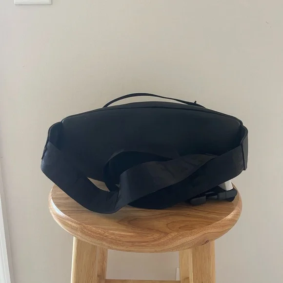 Supreme Leather Waist Bag Black (Brand New)